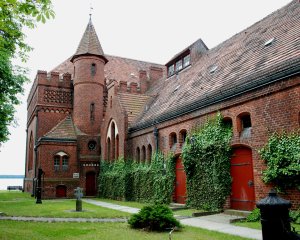 Wasserwerk Berlin-Friedrichshagen: Maschinenhaus am Müggelsee Wasserwerk Berlin-Friedrichshagen: Maschinenhaus am Müggelsee