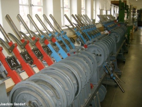 Hebelbank im Lehrstellwerk der TU Berlin